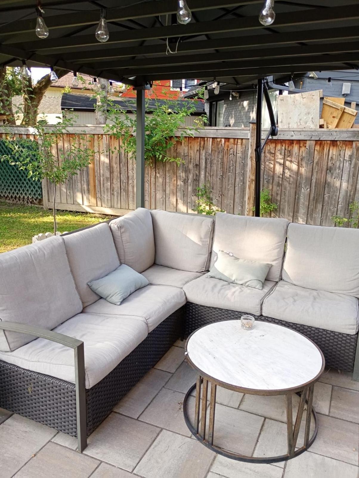 Clearbrooke Gem- Bright Private Bedroom Close To Yyz Toronto Exterior photo